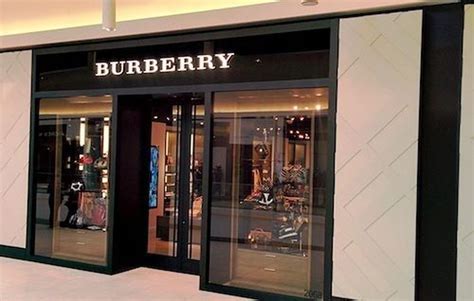 burberry factory outlet chicago|Chicago Burberry store burglary.